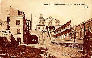 MB h- 010- eglise St-Louis et place de la perle